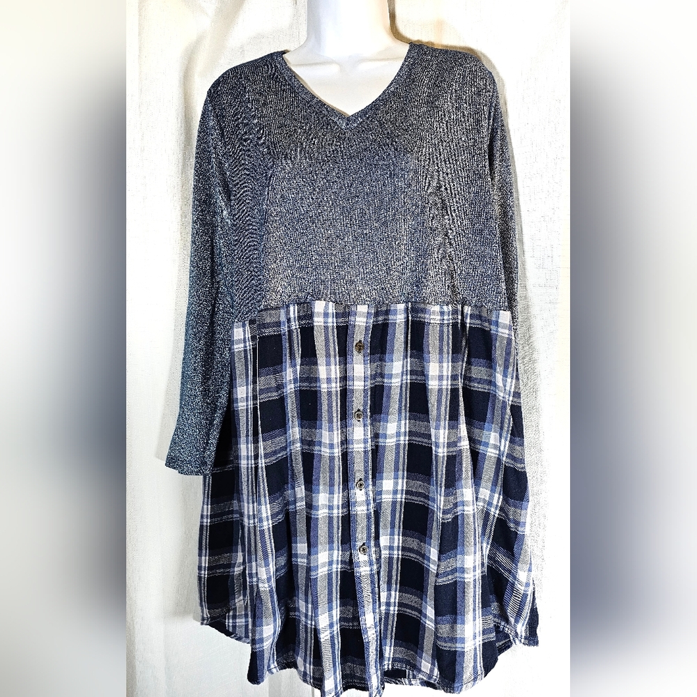 2/$20 Faded Glory 1X Metallic Plaid Tunic Top